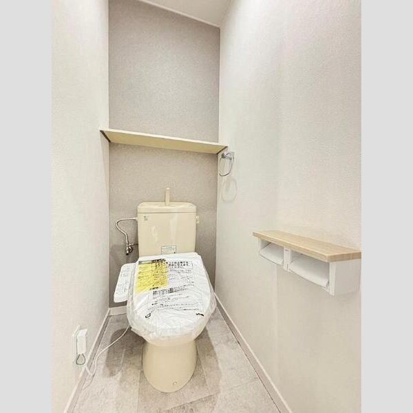 トイレ　WC:シャワーWC設備