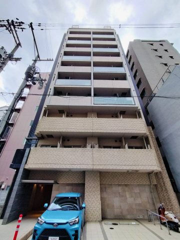 大阪市北区大淀南のマンションの建物外観