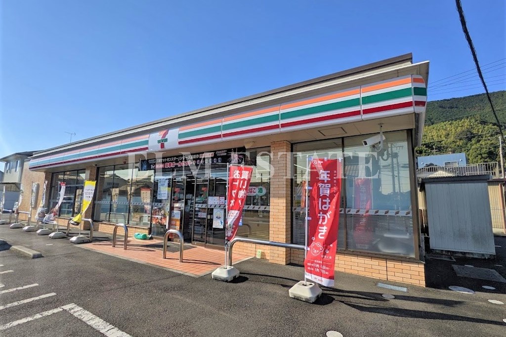 コンビニ　セブンイレブン静岡向敷地店（コンビニ）まで617m