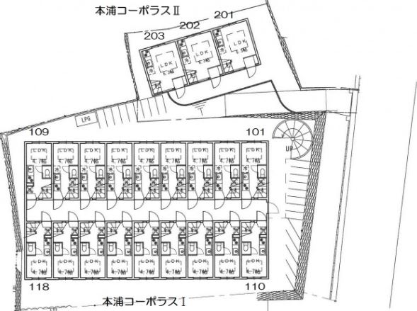 【本浦コーポラスIの駐車場】