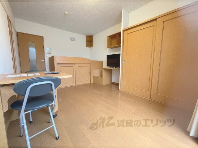 居室・リビング　リビング