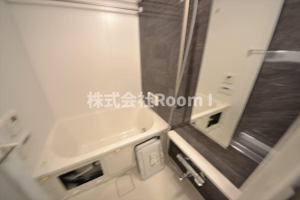 バス・シャワールーム　お風呂で日々の疲れを落としましょう