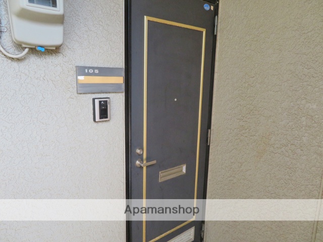 エントランス　駐車場