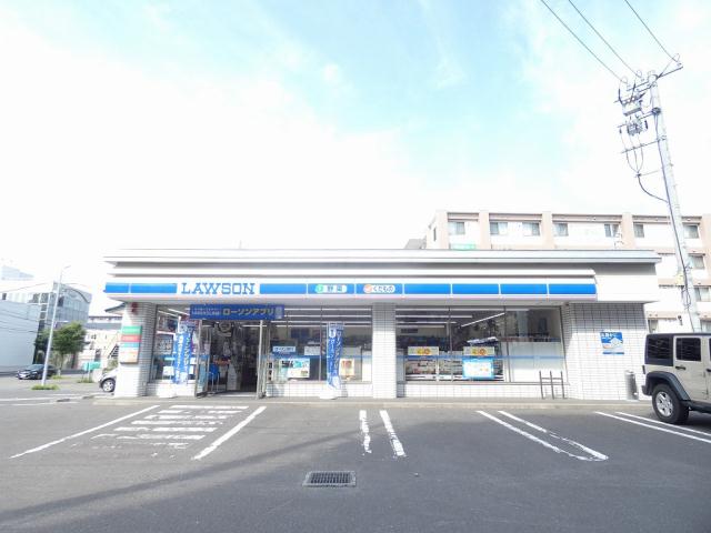 コンビニ　ローソン（コンビニ）まで881m