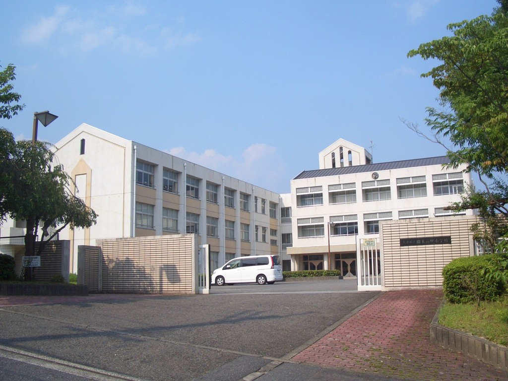 小学校　大津市立 仰木の里小学校（小学校）まで520m