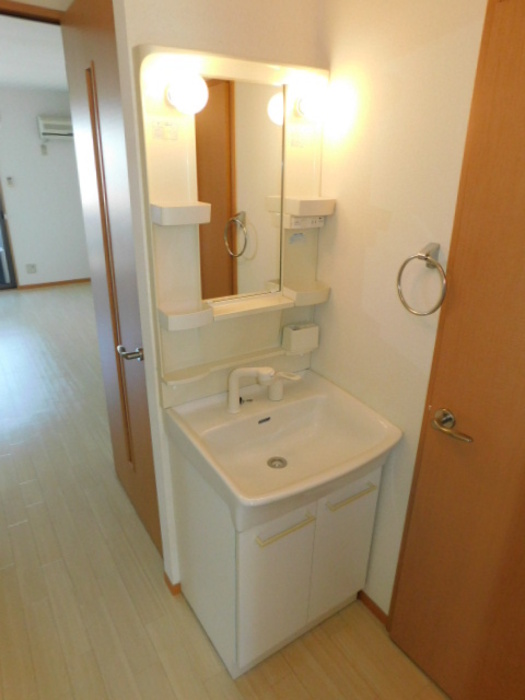 洗面設備　洗面化粧台