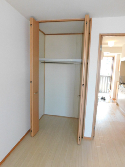 収納　クローゼット