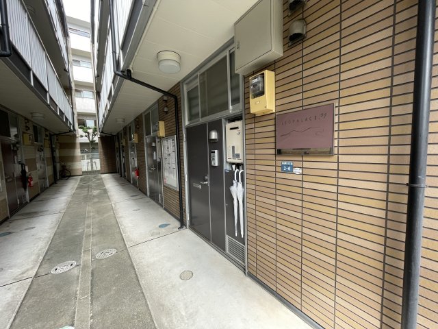 レオパレス友井の外観写真