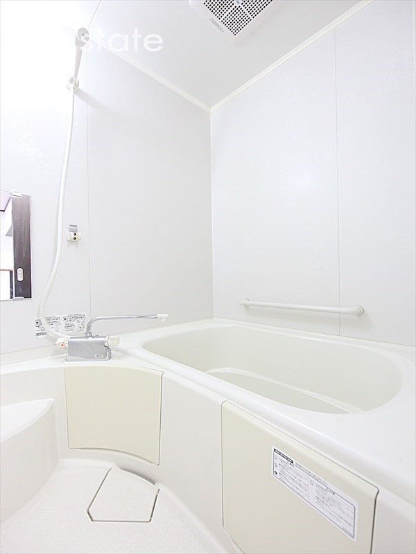 バス・シャワールーム　バスルーム