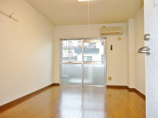 居室・リビング　現況優先