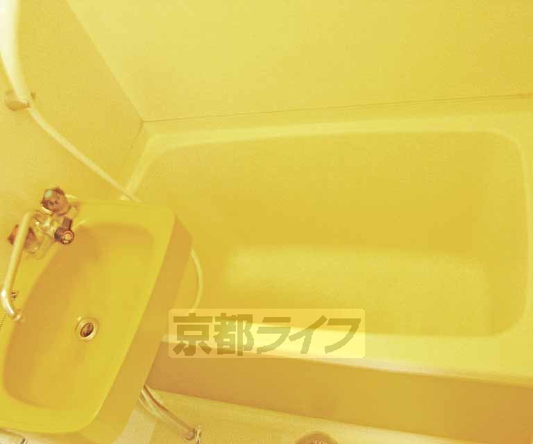 バス・シャワールーム　広いお風呂です。