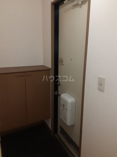 アークヒルズ Aの玄関写真