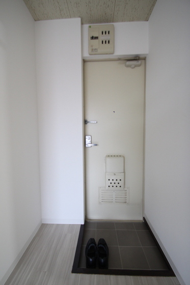 玄関　※他号室の写真です