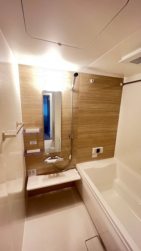 バス・シャワールーム