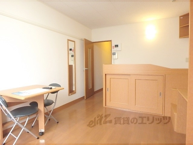 居室・リビング　洋室