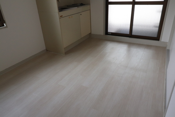 居室・リビング　※別号室の写真です