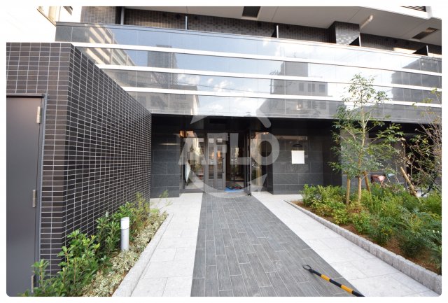 エントランス　ララプレイス玉造パルク　エントランス