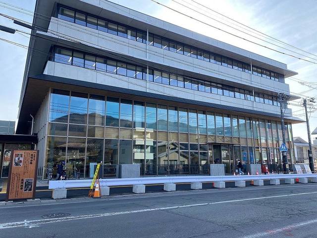 役所　上田市役所（役所）まで832m