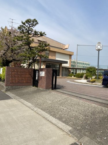 中学校　名古屋市立日比津中学校（中学校）まで349m