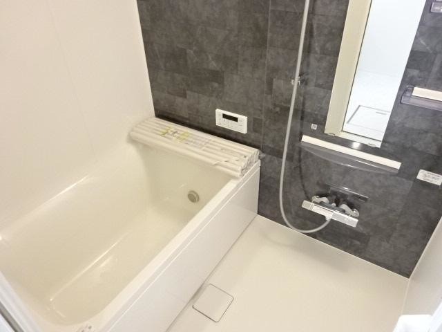 バス・シャワールーム　同型写真