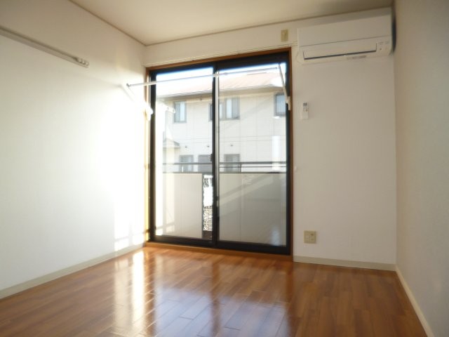 居室・リビング　洋室