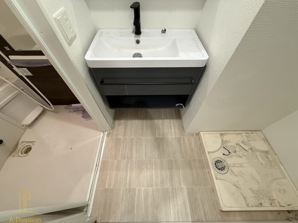 洗面設備　セレニテ難波ミラク壱番館