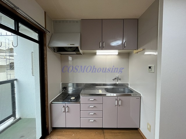 キッチン　都市ガス使用で経済的