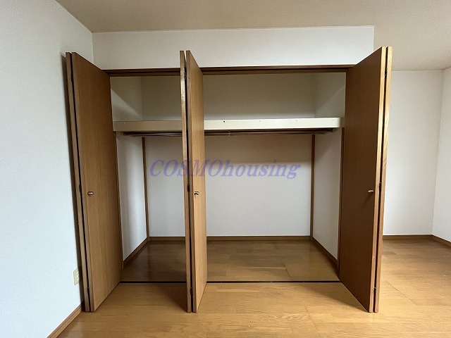 収納　クローゼット