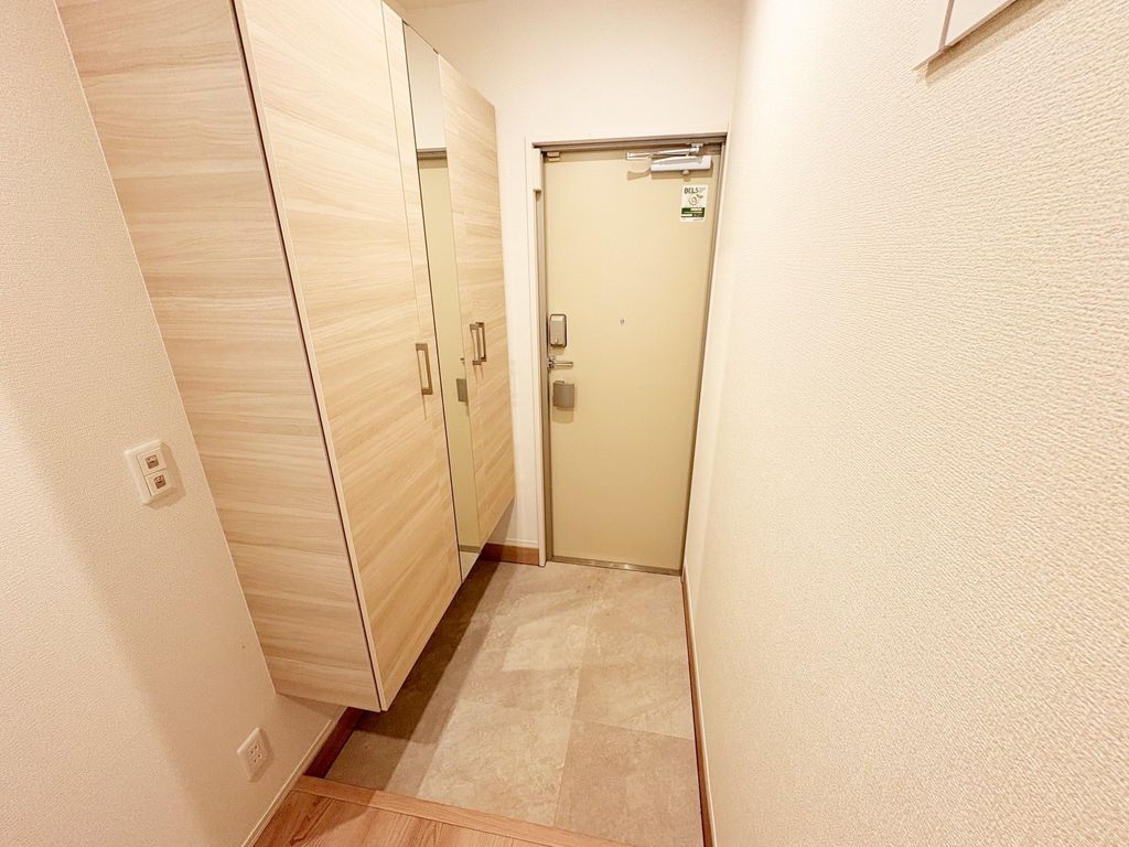 玄関　収納