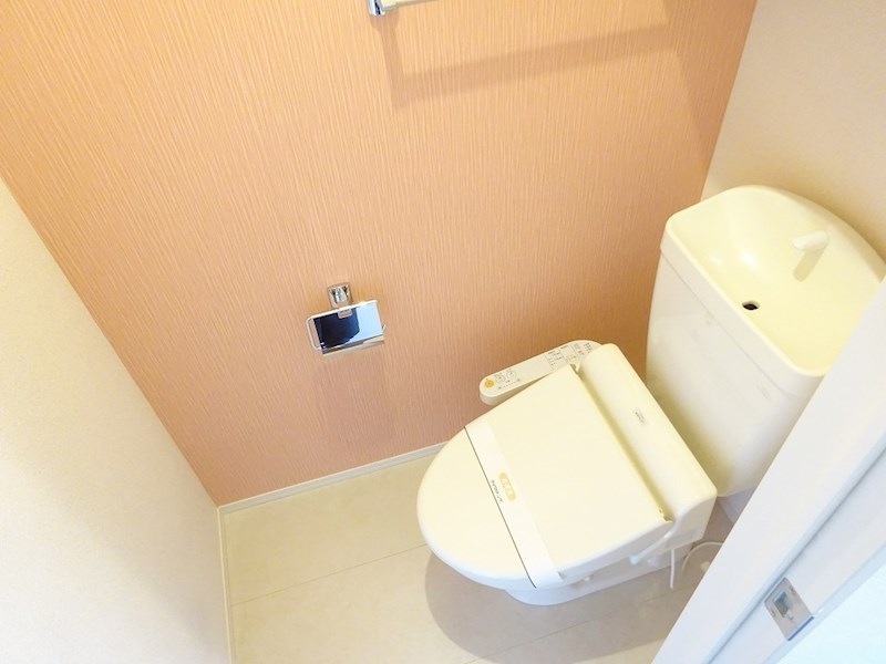 トイレ　別部屋参考写真