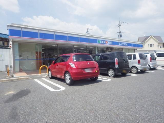 コンビニ　ローソン 加茂駅前店（コンビニ）まで227m