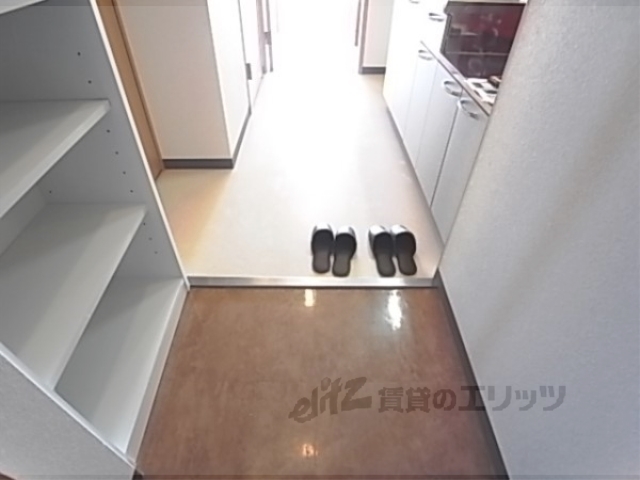 玄関　インターホン