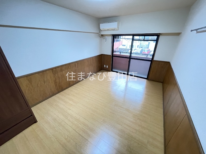 居室・リビング　別部屋写真