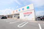 ドラックストア　ウエルシア松阪中道町店（ドラッグストア）まで826m