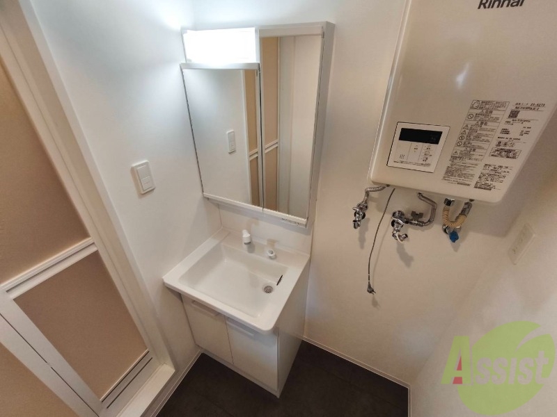 洗面設備　シャンプードレッサーで身支度もラクラクです！