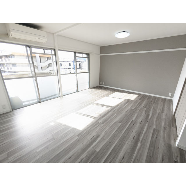 居室・リビング　リビング