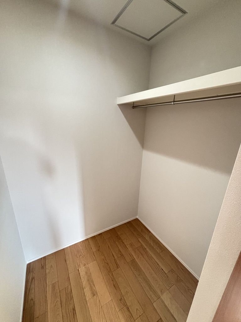 収納　※建築中の写真です