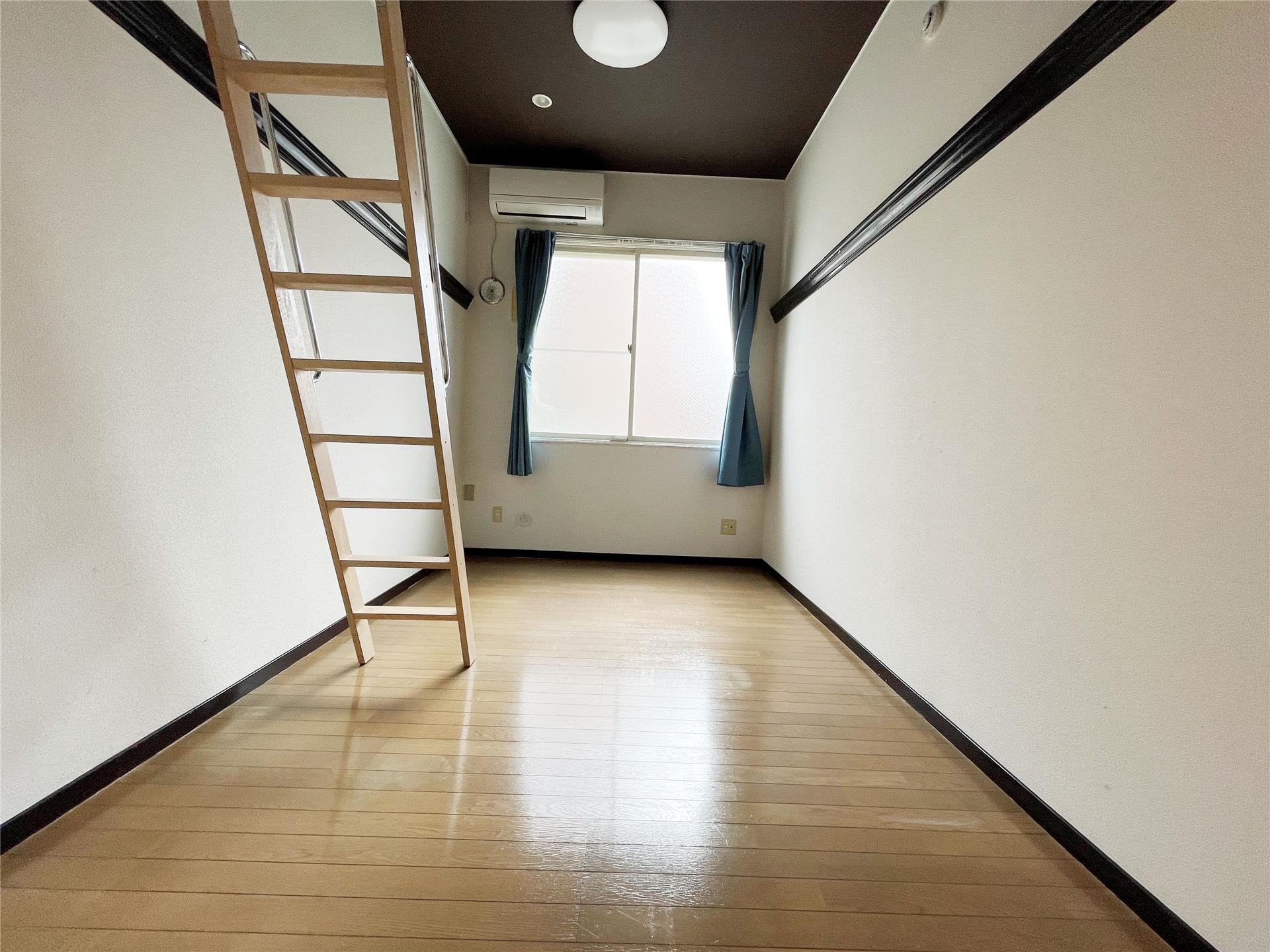 居室・リビング　洋室