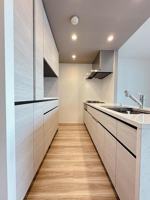 キッチン　※写真は同タイプ住戸です。