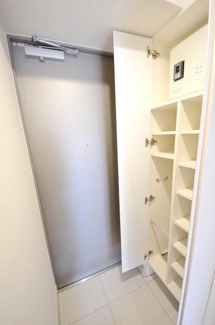 玄関　★お部屋探しはタウンハウジング高幡不動店まで★