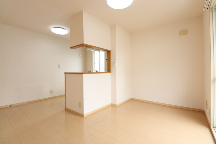 居室・リビング　リビング全景