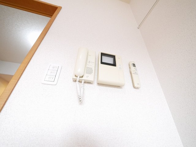 その他設備　モニター付きインターホン