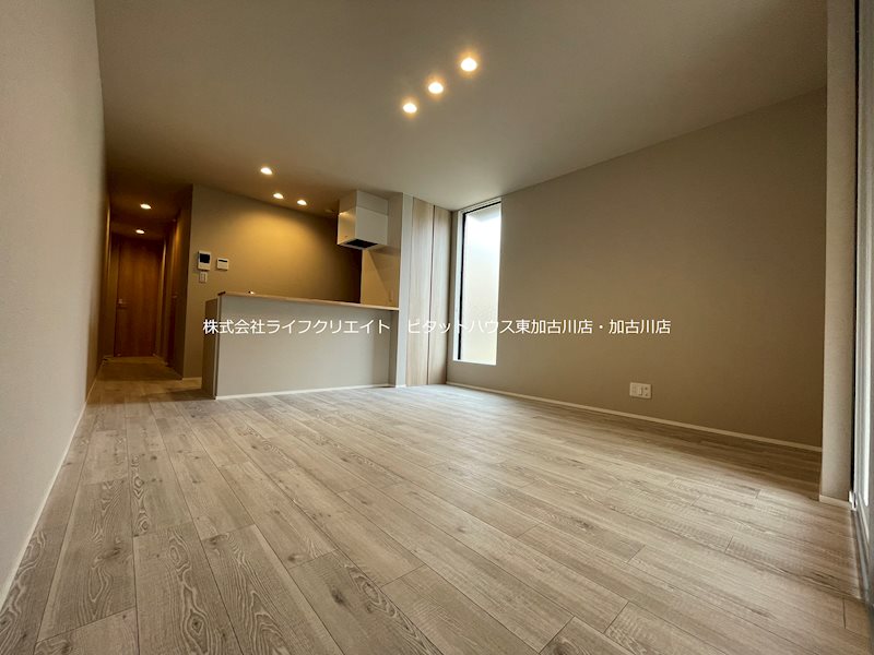 居室・リビング　写真は101号室