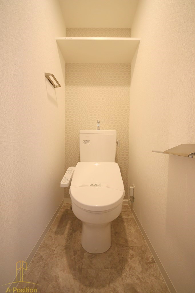 トイレ　エスリード大阪城PREMIER