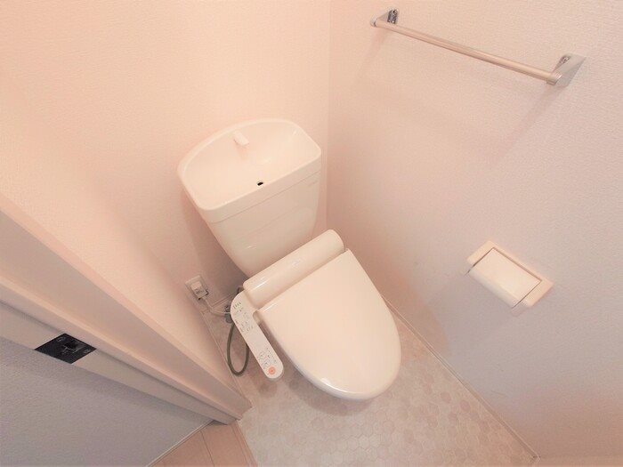 トイレ　きれいなトイレです