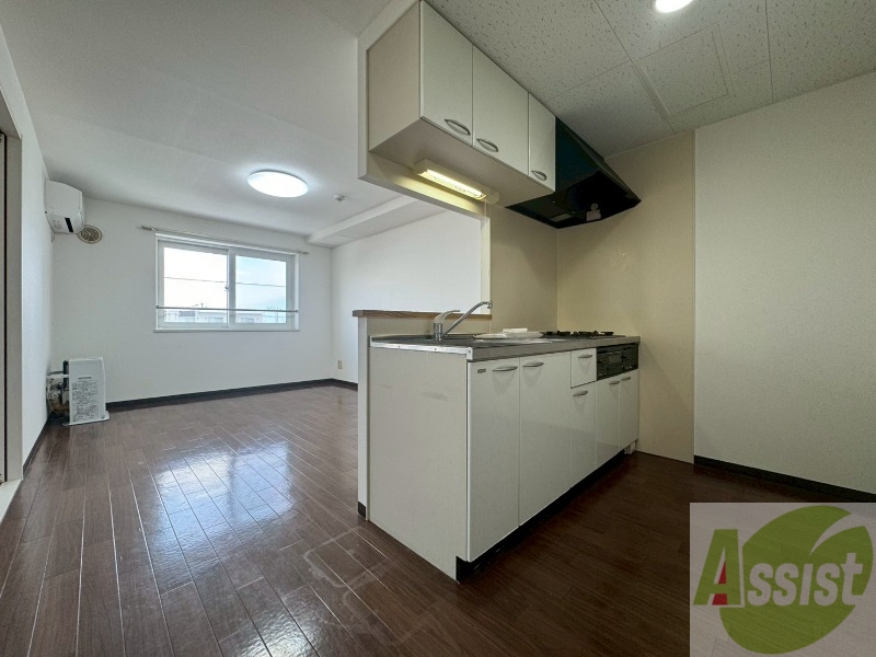 居室・リビング　広くてキレイなＬＤＫが広がっていて、充実した生活が送れそう。