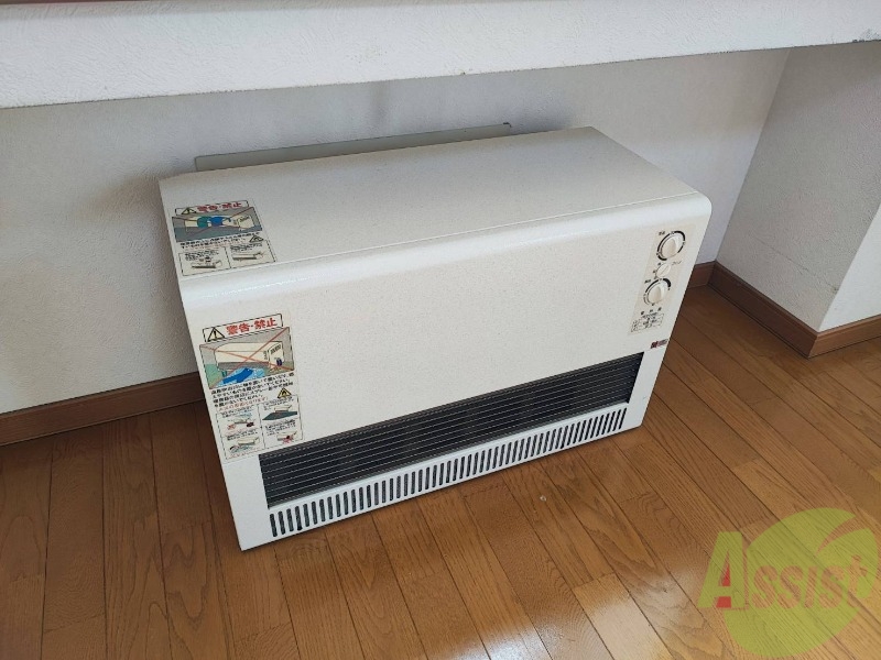 その他設備　電気暖房です。冬場の寒い日でも安心ですね～