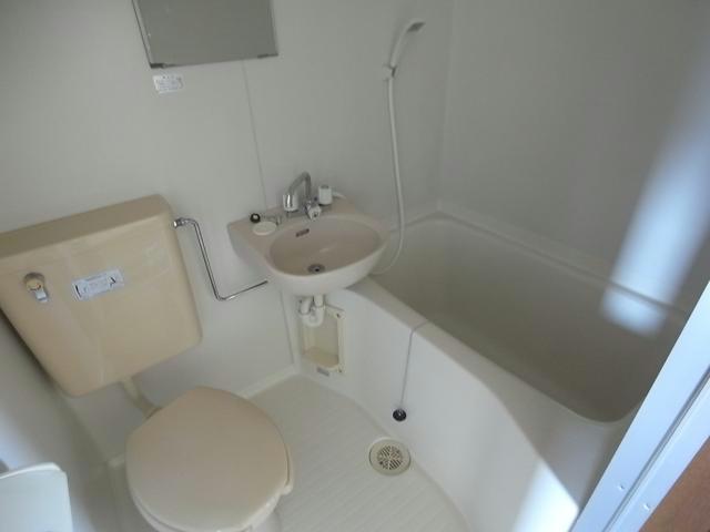 トイレ　※同型参照