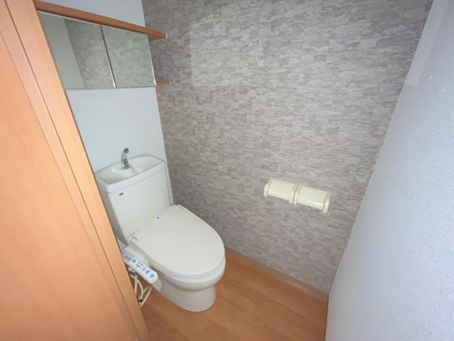 トイレ　シャワー付トイレ
