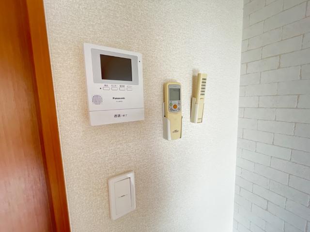 セキュリティ　カメラ付インターホン